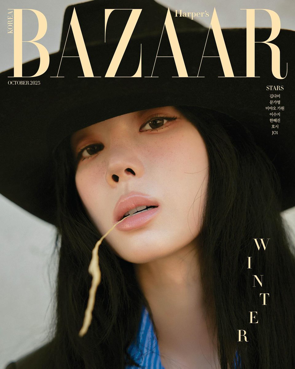 하퍼스 바자 코리아 #윈터

“예뻐 보일 때보다 멋있어 보일 때 결국 그 아티스트가 가장 빛나는 것 같아요. 그리고 그 멋짐은 결국 무대에서 진심을 다해 음악을 표현할 줄 아는 사람에게서 뿜어져 나온다고 믿어요."

“올해 저의 버킷 리스트에 '말 타기'가 있었는데, 이번 촬영 덕분에 벌써 꿈을