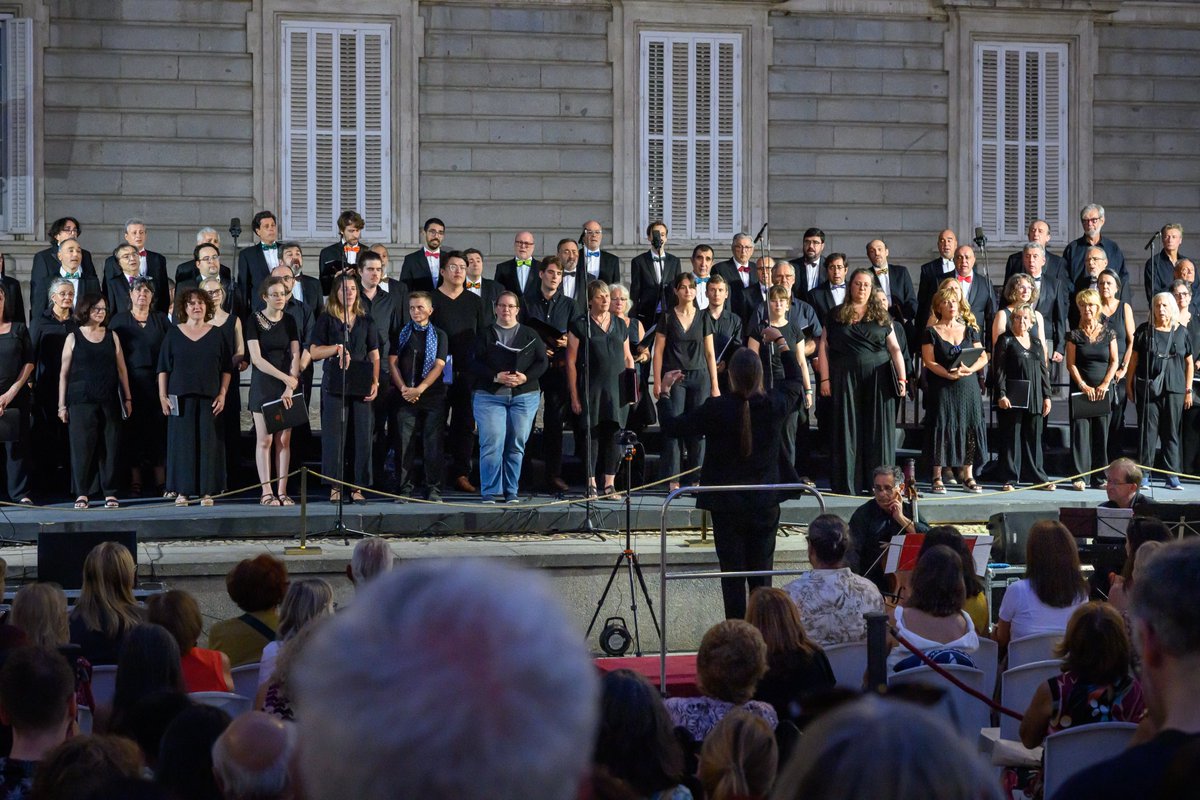 Gracias a los que nos acompañaron en el concierto extraordinario en el Palacio Real de Madrid.✨

🎼Una velada inolvidable con las magníficas voces del Coro de Greifswald, <a href="/NobilesLeipzig/">Ensemble Nobiles</a> y <a href="/VocesGravesMad/">CoroGGC</a>.

Un evento que ha sido posible por la <a href="/fundaciongoethe/">Fundación Goethe</a>.