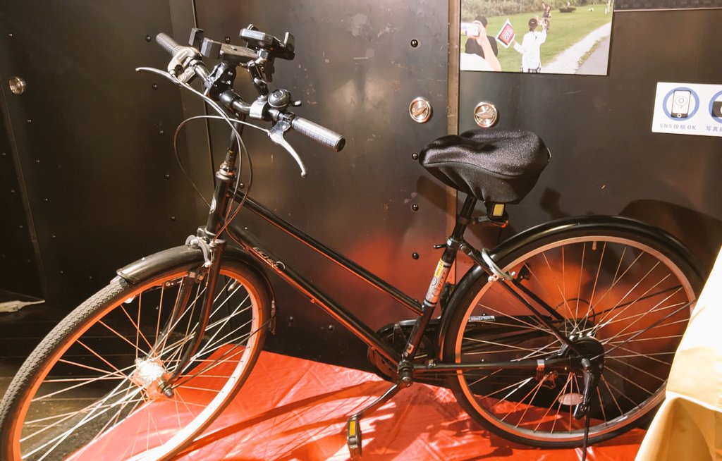 #ジョーブログ 熱かった!!ライブでガチ泣きしたのは初めてだ。ジョーさんは本当に人の優しさに敏感で大切に出来る人なんだと改めて感じたし「今日」「今」が大事なんだ!!って何度もMCで言ってた。何者でもなく、僕は僕なりに。早く帰って、妻と子にありがとうを伝えます