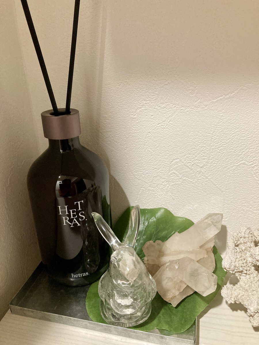 Hetras凄い。

今回ディフューザーはグレープフルーツにしたんですが、めちゃくちゃリアルなグレープフルーツの香り。皮をむいたり食べてる時の香りそのまんま。