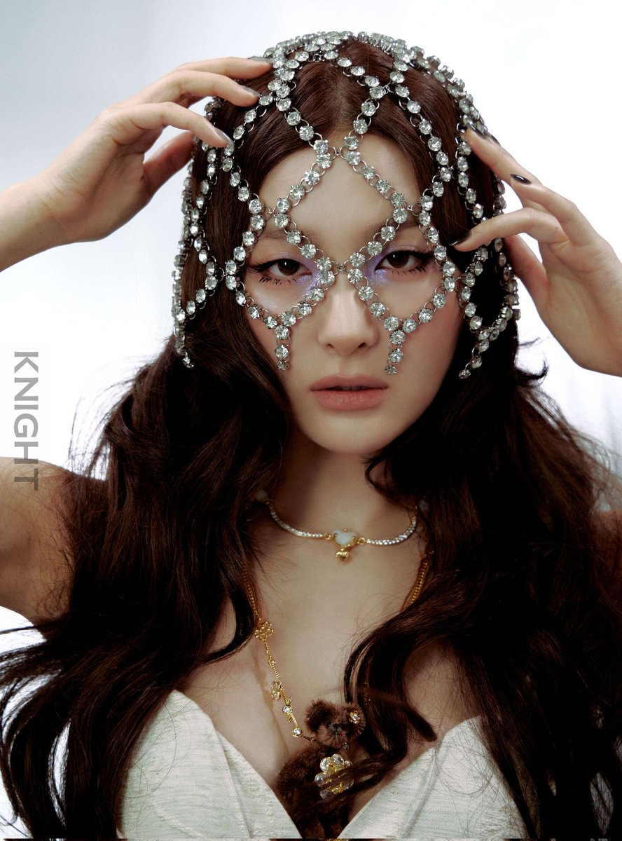 cafewindows's tweet image. seulgi for knight magazine china, september 2025 photographed by kim soomin