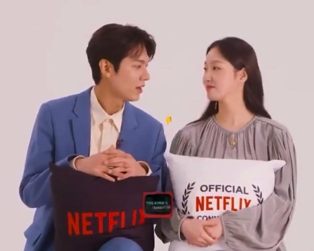 CodeSerotonin's tweet image. I was always worried about his neck