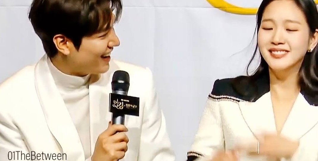 CodeSerotonin's tweet image. I was always worried about his neck