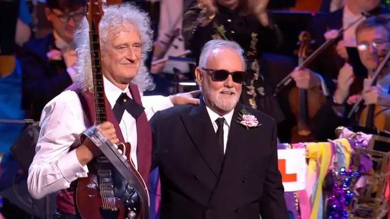 Queen (@queenwillrock) on Twitter photo Last Night of the Proms - 'Bohemian Rhapsody'
Marking half a century since opera met pop in the most extraordinary way, Sir Brian May and Roger Taylor play a symphonic 'Bohemian Rhapsody' at the Last Night of the Proms.
Click here to watch the performance in full on the Last Night of the Proms - 'Bohemian Rhapsody'
Marking half a century since opera met pop in the most extraordinary way, Sir Brian May and Roger Taylor play a symphonic 'Bohemian Rhapsody' at the Last Night of the Proms.
Click here to watch the performance in full on the