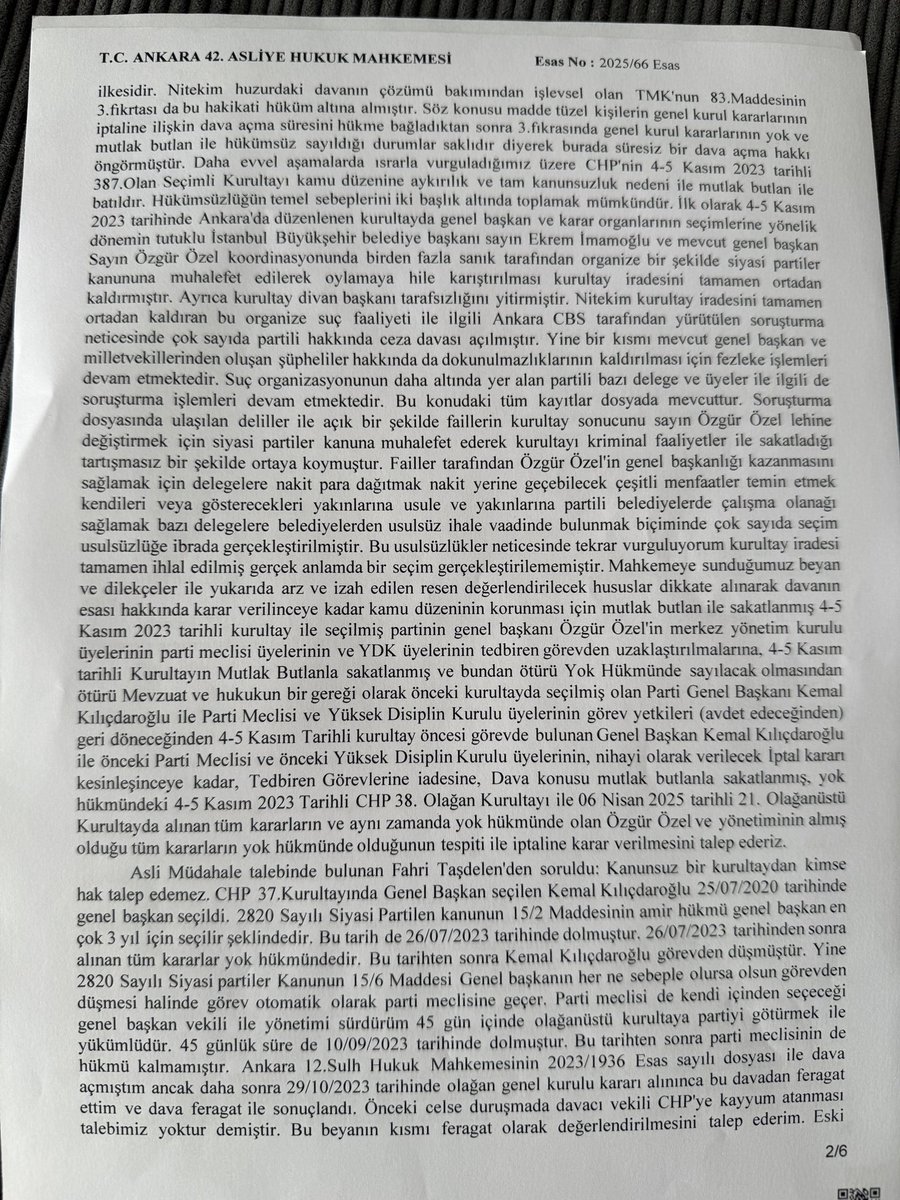 BASIN AÇIKLAMASI

Öncelikle, bugün icra edilen duruşma ve dava dosyası ile ilgili ayrıntılı değerlendirmelerime devam ettiğimi, konuyla ilgili ayrıntılı bir açıklamayı daha sonra yapacağımı kamuoyuna bildiririm. Ancak duruşma esnasında ve sonrasında şahsımı hedef alan