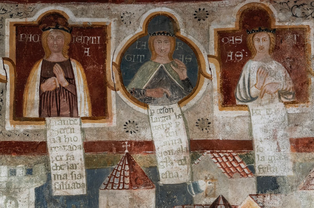 TerenceKerr5's tweet image. #MedievalMonday #LastJudgment #Lombardy

Personifications of three of Christianity’s Seven Heavenly Virtues: Patience, Charity and Chastity. Detail of medieval Last Judgment fresco, dated to the first half of the 14th century and Lombardic in style, in the Chiesa di Santa Maria