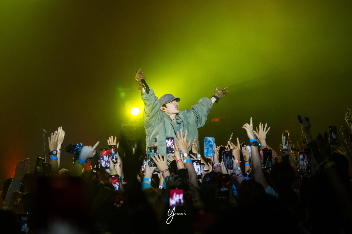 Happy <a href="/eaJPark/">eaJ¹ᐟ</a> day 🥳

Sharing some shots from last year’s Manila leg 🙌🏻 hope to have this chance again this year 🤞🏻

More at camilleyu.myportfolio.com

#GoldeneaJ33 #HappyeaJDay #eaJPark