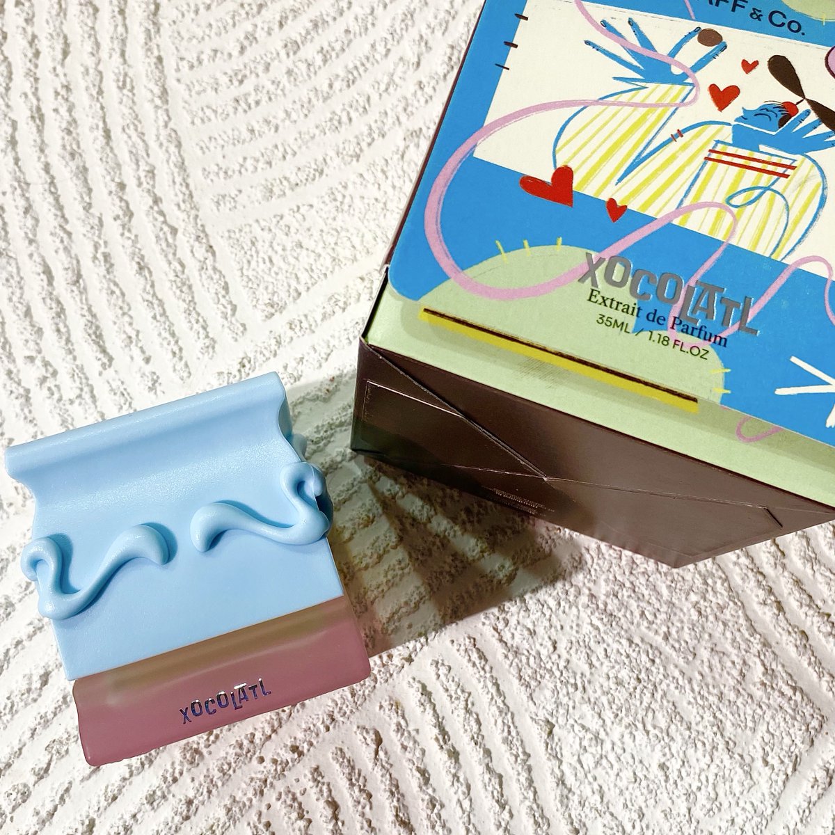 behappyeaah's tweet image. Siapa yang kemarin sempet galau stock SAFF &amp;amp; Co varian Xocolatl out of stock🙋‍♀️ 

Kalau kalian pernah makan cake yang rasanya perpaduan coklat + strawberry,, nah kira2 aroma Xocolatl tuh kaya gitu. Perpaduan manis nya bener-bener nyaman dan awet banget👍🏻🫶

From this     To this