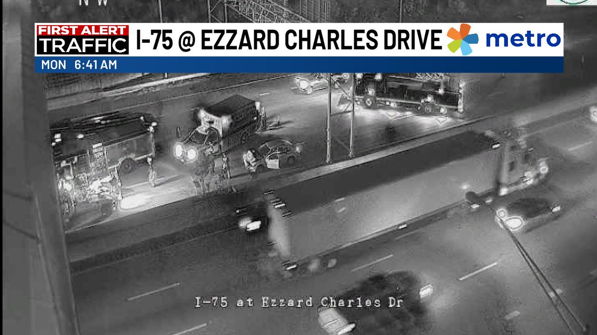 Three lanes blocked 75SB due to an incident near Ezzard Charles Drive. Watch for delays SB with LIVE updates NOW <a href="/FOX19/">FOX19 NOW</a> #TheTrafficGuy #FirstAlertTraffic
