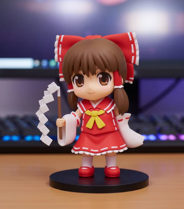 有名なキャラだと、普通にありそうなモノができる。 (ただ、目の形が気に入らない。自分のイラストと違うじゃないか・・・。)