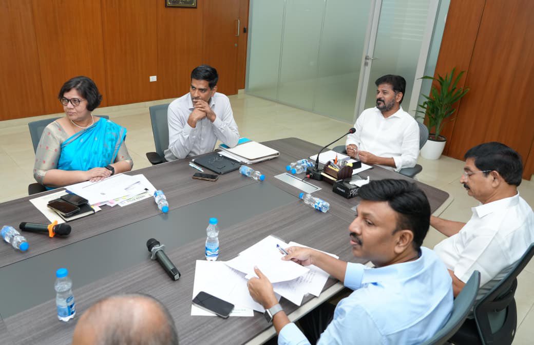CM revanth reddy review on Ai street lights 