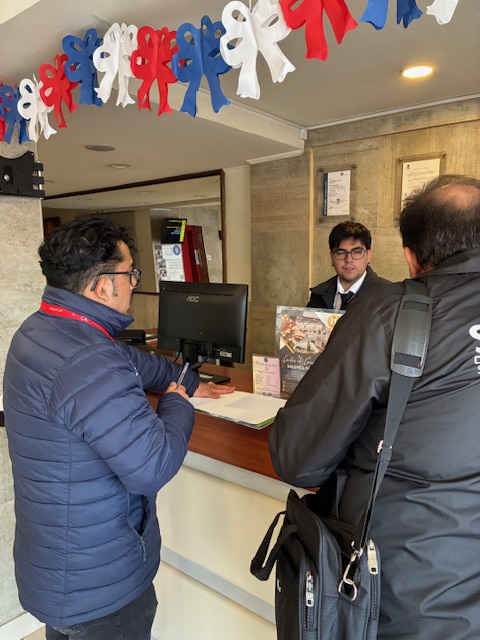 📌 Sernatur y SERNAC realizaron un operativo de inspección a prestadores de alojamiento turístico en la comuna de Temuco 🏙️, buscando velar por el cumplimiento de la Ley del Turismo 20.423 ✅🙌🏼.