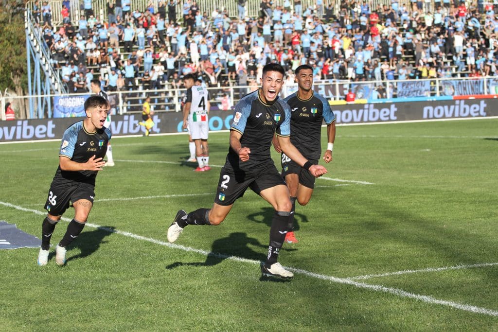 Por quinta vez en su historia, O'Higgins le ganó los dos partidos de la temporada a Palestino.

1959 (terminó 4to)
OHI 3-1 PAL
PAL 0-2 OHI

1973 (4to)
OHI 2-0 PAL
PAL 1-2 OHI

1994 (3ro)
OHI 1-0 PAL
PAL 1-3 OHI

1995 (6to)
PAL 0-3 OHI
OHI 3-2 PAL