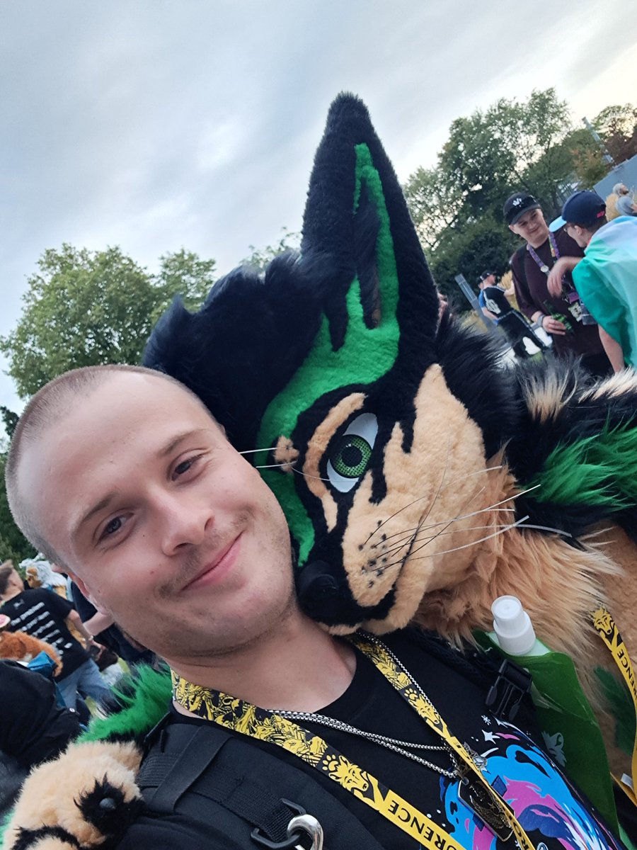 Pain_Chikushodo (@martyleonowicz) on Twitter photo I know since my first EF exactly which fursuit I will have made <a href="/KilobyteFox/">Memory Leak</a> #Eurofurence29 #Hamburg I know since my first EF exactly which fursuit I will have made <a href="/KilobyteFox/">Memory Leak</a> #Eurofurence29 #Hamburg
