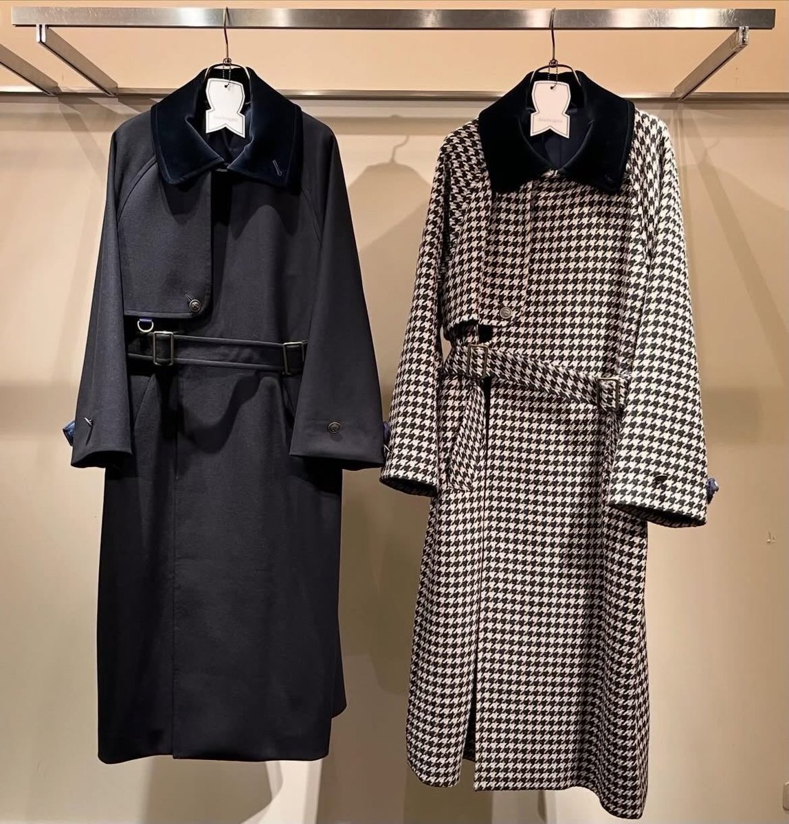_daichiogata's tweet photo. 自分の大好きな服を日本で作ってます。
素材から厳選しシャツはドレスシャツ専門の、パンツはドレスパンツ専門の、それぞれのアイテムに適した縫製工場と取り組むことでクオリティの高いもの作りを目指してます。 https://t.co/UaKWtjIC2W