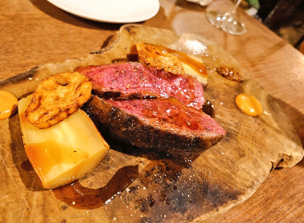 boss_054's tweet photo. 肉は癒し… https://t.co/lPqCwLbfEm