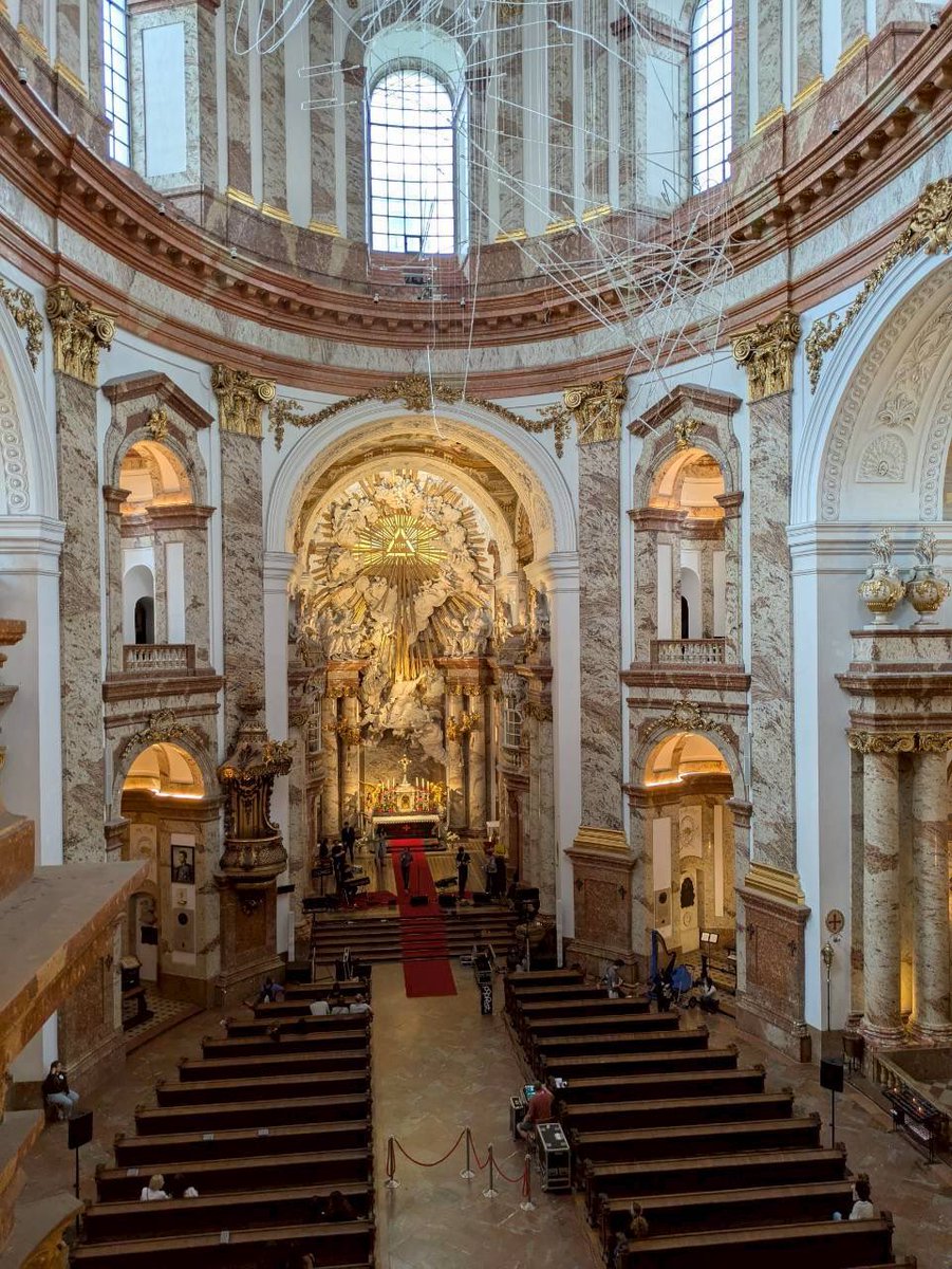 ちょい前にウィーン行っとりました