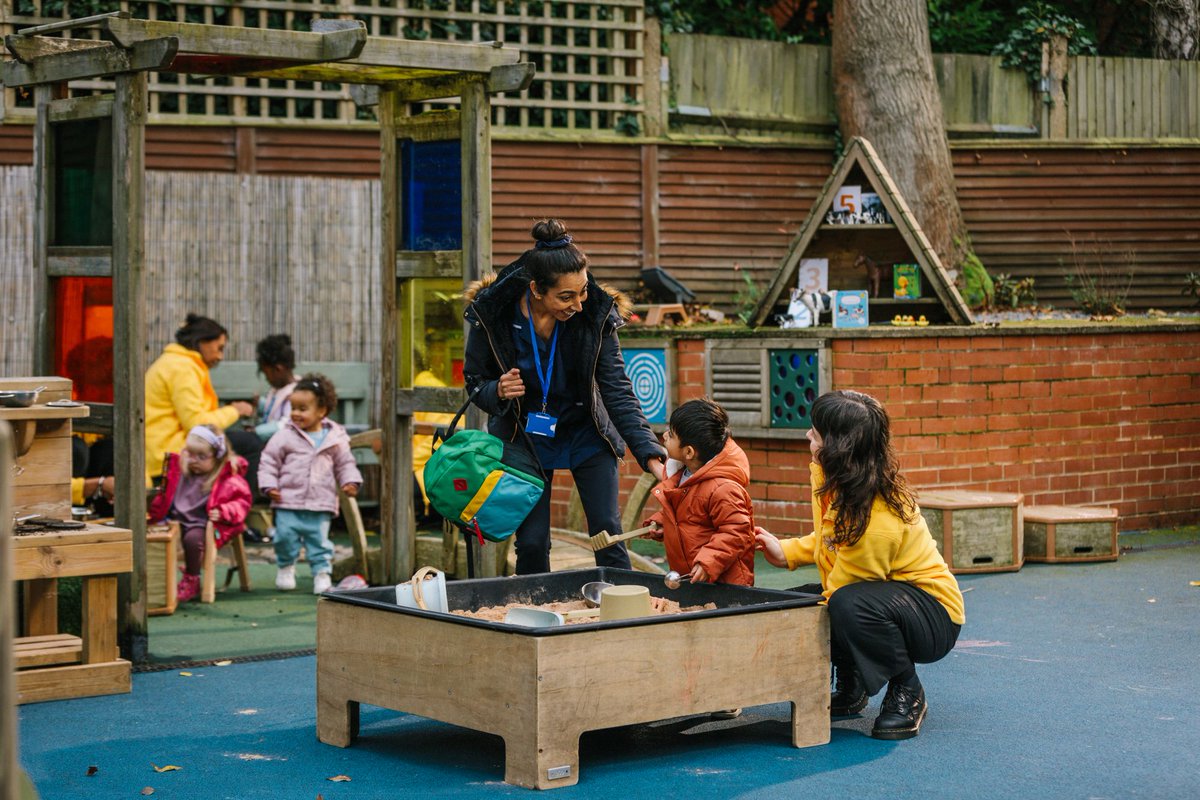 📢 Over 500,000 children will benefit from expanded funded childcare - saving families up to £7.5K a year! 🙌

A welcome step in tackling cost-of-living pressures &amp; boosting financial wellbeing.

🔗 gov.uk/government/new… 

#Childcare #FamilySupport #CostOfLiving