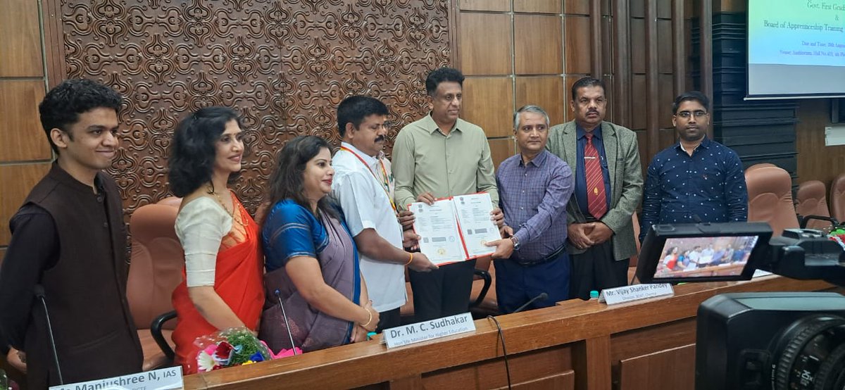 NISHE@crispindia tweet media