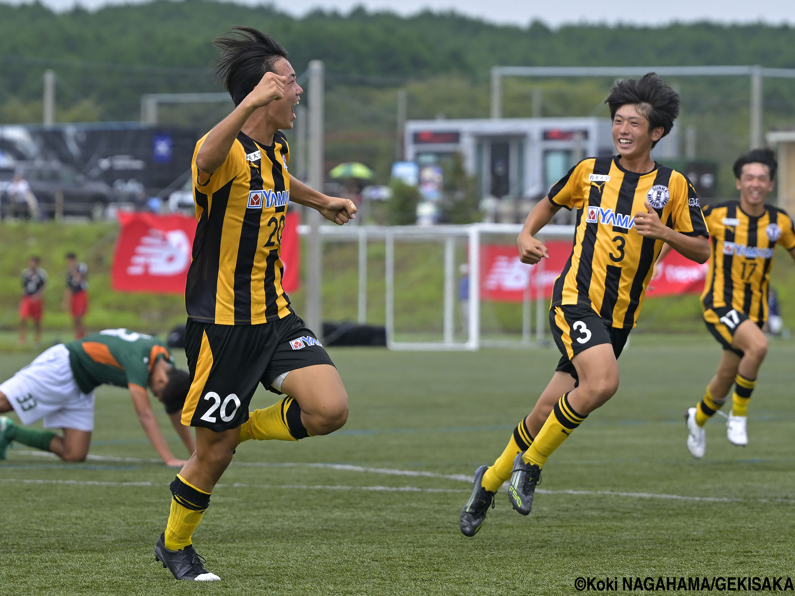 前橋育英サッカートレーニングウェア news_twitter_418656_1.jpg?time