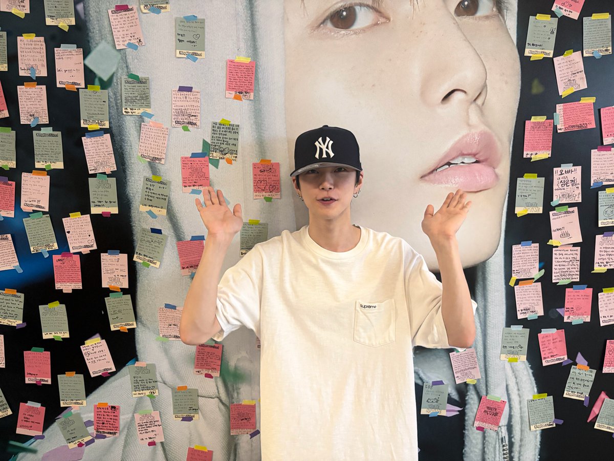 XngHan_official's tweet photo. ❤️🩵🩷😄💚💙💜

#XngHan_Xoul #XngHan
#HeavenlyBlue #WasteNoTime https://t.co/yka7n3rfb2