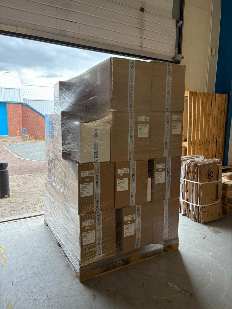VidexSecurity's tweet image. Another busy week ahead! 🚚📦 

Shipments are leaving our Newcastle warehouse today keeping projects moving across the UK with secure, flexible access control solutions. 💪🏽

#AccessControl #DoorEntry #Installers #SecuritySolutions #VidexUK #OnTimeDelivery #TeamVidex