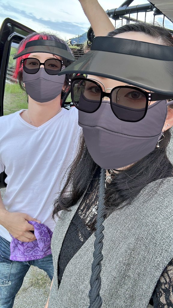 今日で嫁と出会い付き合って結婚して
10年経過しましたぁ
喧嘩も、たまぁにしますが
墓場まで仲良く頑張っていきます！

あっ!
川で撮影してましたw