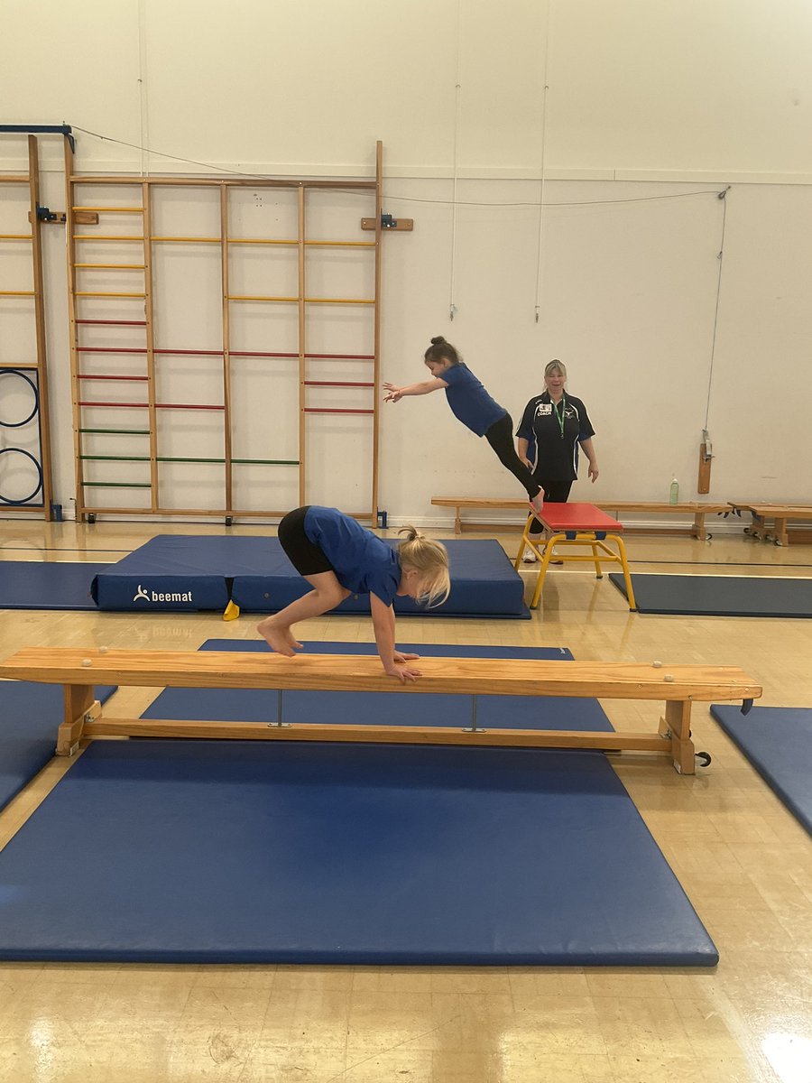 HVA_elmclass's tweet image. We are enjoying our sessions with SPLITZ Gymnastics 🤸