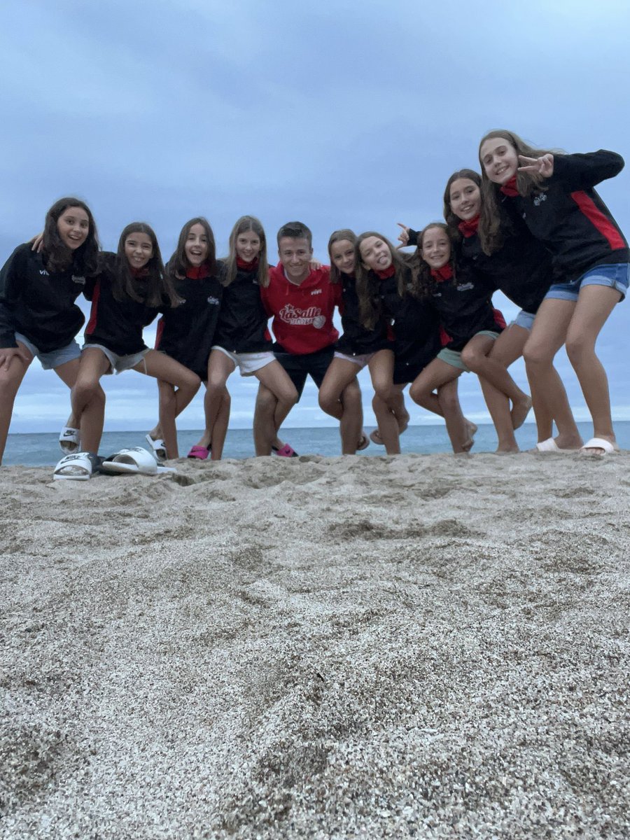Així de bé s’ho ha passat el Mini Femení A aquest cap de setmana al <a href="/TorneigNord/">Torneig Nord</a> fent equip, convivint amb nenes d’altres clubs i gaudint de bon bàsquet 🏀😍

Quines ganes de començar la temporada! 🔥 

#SomSalle