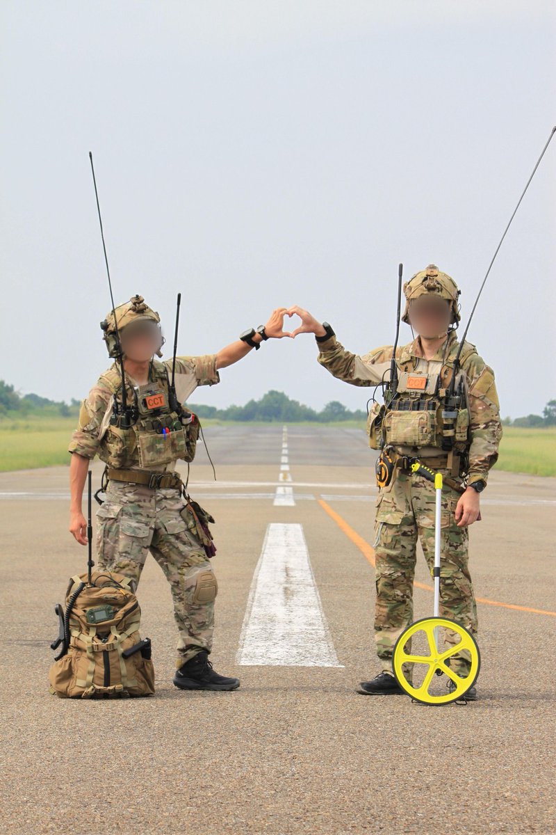 関西電波保安協会
 #滑走路跡地撮影会