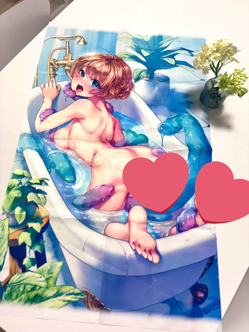 9/30発売の単行本の、メロンブックスさん有償特典のタペストリーの、色校正のやつです。結構おっきい!ハート部分はTwitterに配慮しました 