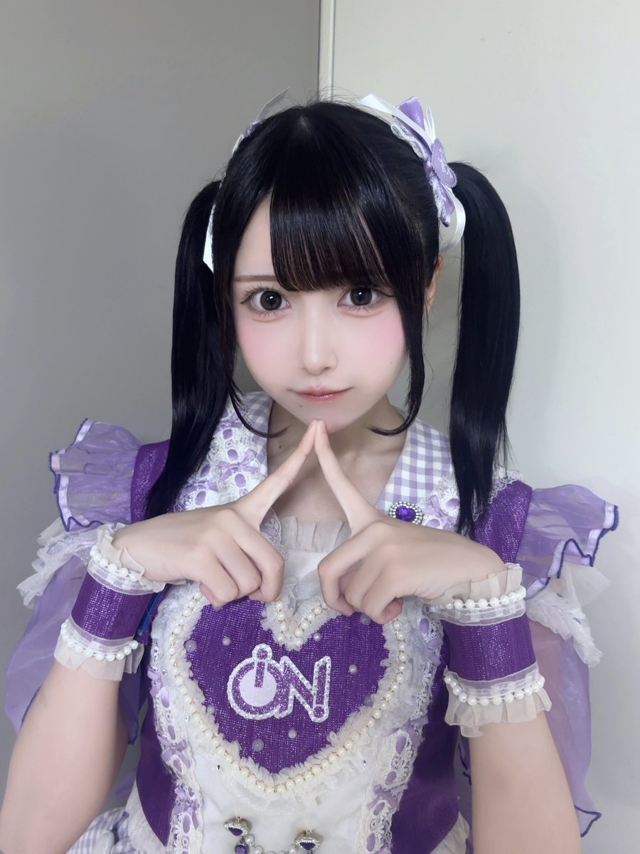 iON_kurara_'s tweet photo. 今日もかわいくてごめんなさーい！💜 https://t.co/6mO2Elny60