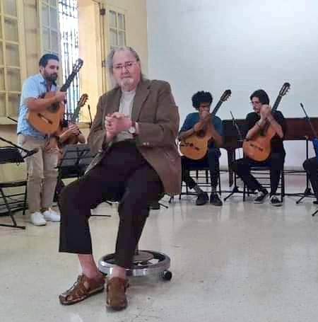 Felicitamos en su cumpleaños 90 a Jesús Ortega, Premio Nacional de la Música y también de la Enseñanza Artística, brillante compositor y guitarrista, maestro  de generaciones. Un fuerte abrazo. #CubaEsCultura