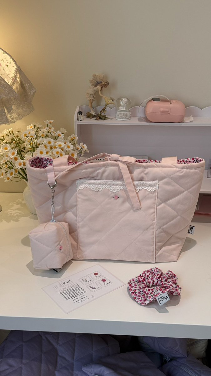 bywarrd's tweet photo. تجهيز طلبات اليوم 📦🌸🌼 https://t.co/K0YH3XncJo
