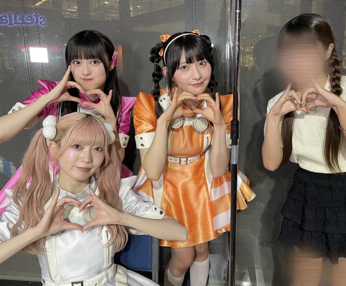 らゔ🫶🏻のぽーずでᐡɞ̴̶̷ ₃ ɞ̴̶̷ᐡ💘

#いぎなり東北産 #桜ひなの ちゃん #律月ひかる ちゃん #橘花怜 ちゃん #いぎなりらゔ戦 #いぎなりavex