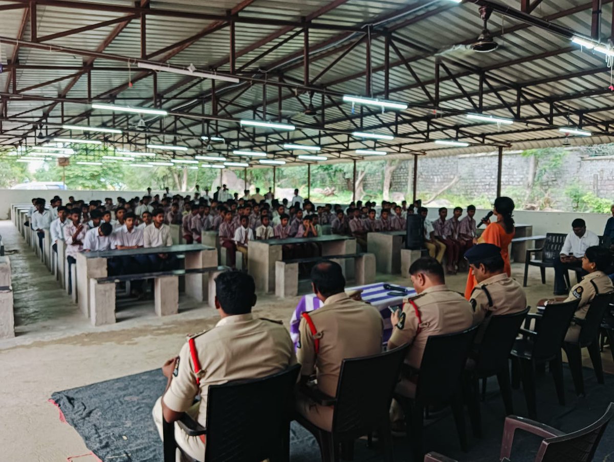 BORABANDA POLICE STATION tweet media