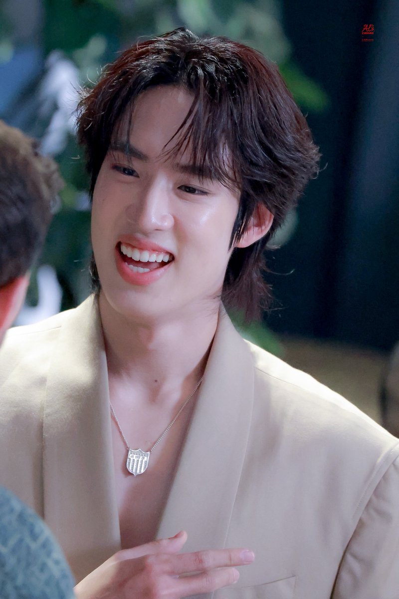 🎞️ 15092025

BDK PARFUMSxALAN BUS 
#bdkparfumsxALAN
#ALANpasawee
#BUSbecauseofyouishine