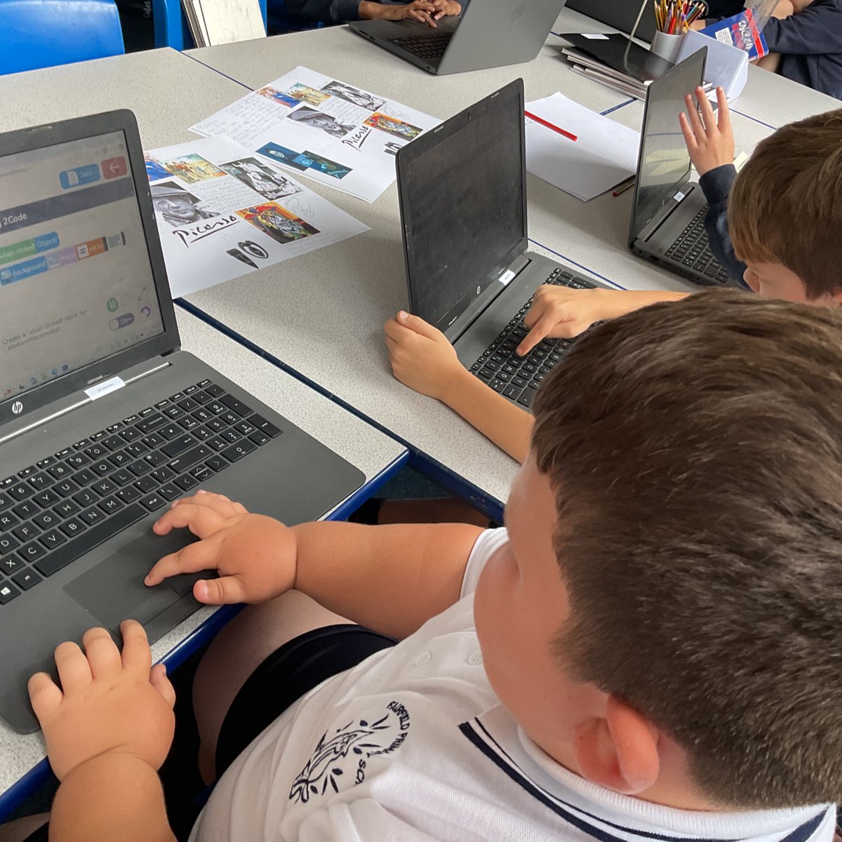 FPS_4_BStorms's tweet image. Computer lessons on Coding in  Brightstorms this week with Miss Little #fpscomputing