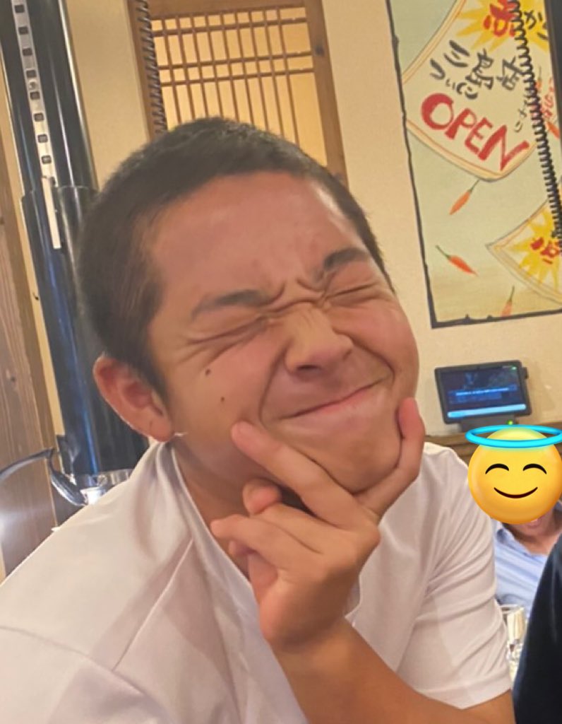 neru_minuit's tweet image. 人は努力次第で変われます。
←4年前                 現在→