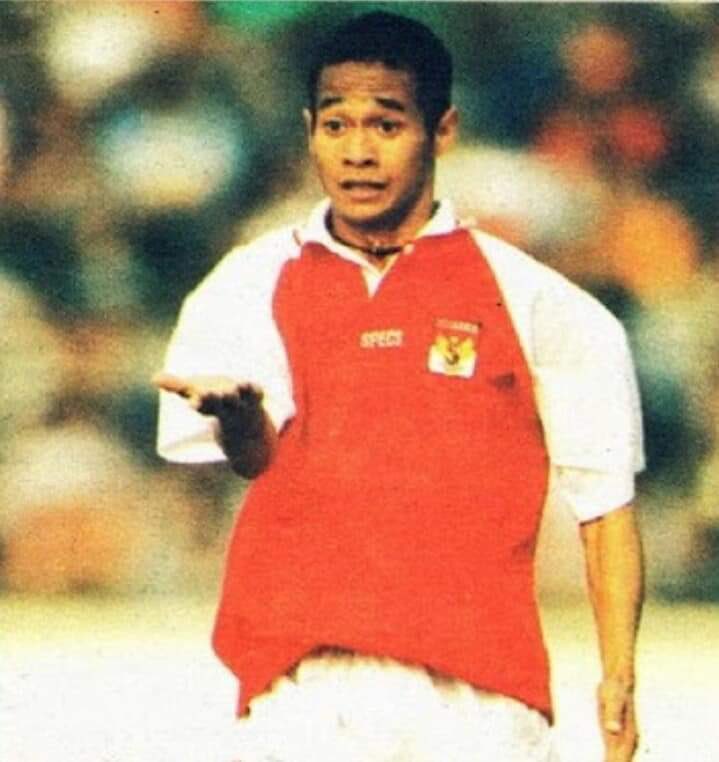 Officialkjti's tweet photo. Ada Fun Fact ni, Jersey ini mungkin terinspirasi jersey Specs pas lawan Tanzania di Stadion Siliwangi Bandung 1997 sebelum Sea Games, dan besok akan dipakai pertama kali lawan Tanzania 🔥
@Jerseyforum @JerseyLigina @InfosuporterID @garagarabola_ @timnasfutsalIDN https://t.co/QMCQSiwua8