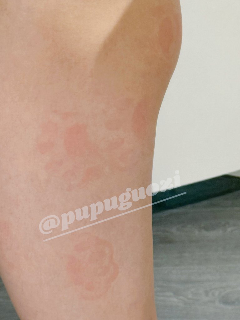 今晚被狠狠发泄了😭
(有一说一猫爪还怪好看的☝️🤓)
#4i #iiii #第四爱 #女攻男受 #女S #四爱小狗 #sp