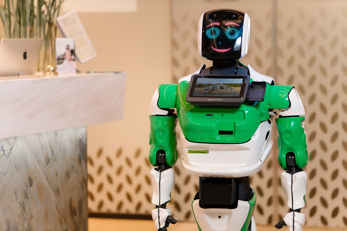 👋🏻 Interested in how robotics can improve your business operation? 

By integrating Promobot into your operations, you can automate repetitive tasks such as greeting customers, providing information, ticketing and promoting.

🌐 promo-bot.ai