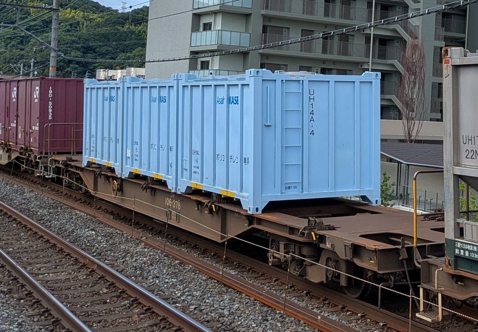 【引取限定】ゆうたろう kotohayokozawa】BI-COLOR VELOR PULLOVER｜CONVERSE TOKYO