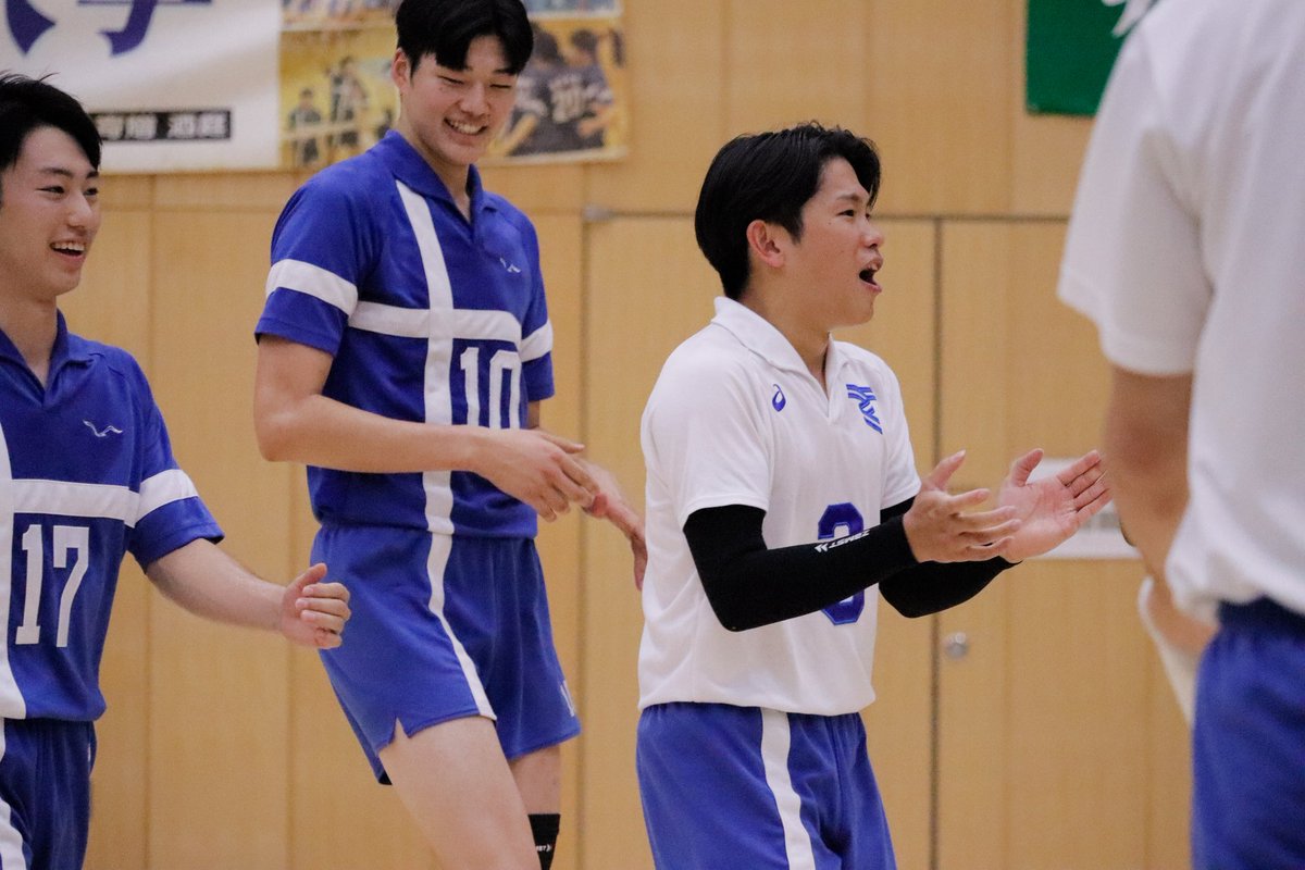 タイムアウトの瞬間
#秋季関東大学バレーボールリーグ戦
#東海大学男子バレーボール部
#南口辰揮 選手
#角田颯哉 選手
#川野史童 選手
#脇田孝太郎 選手
2025.9.14キッコーマンアリーナ