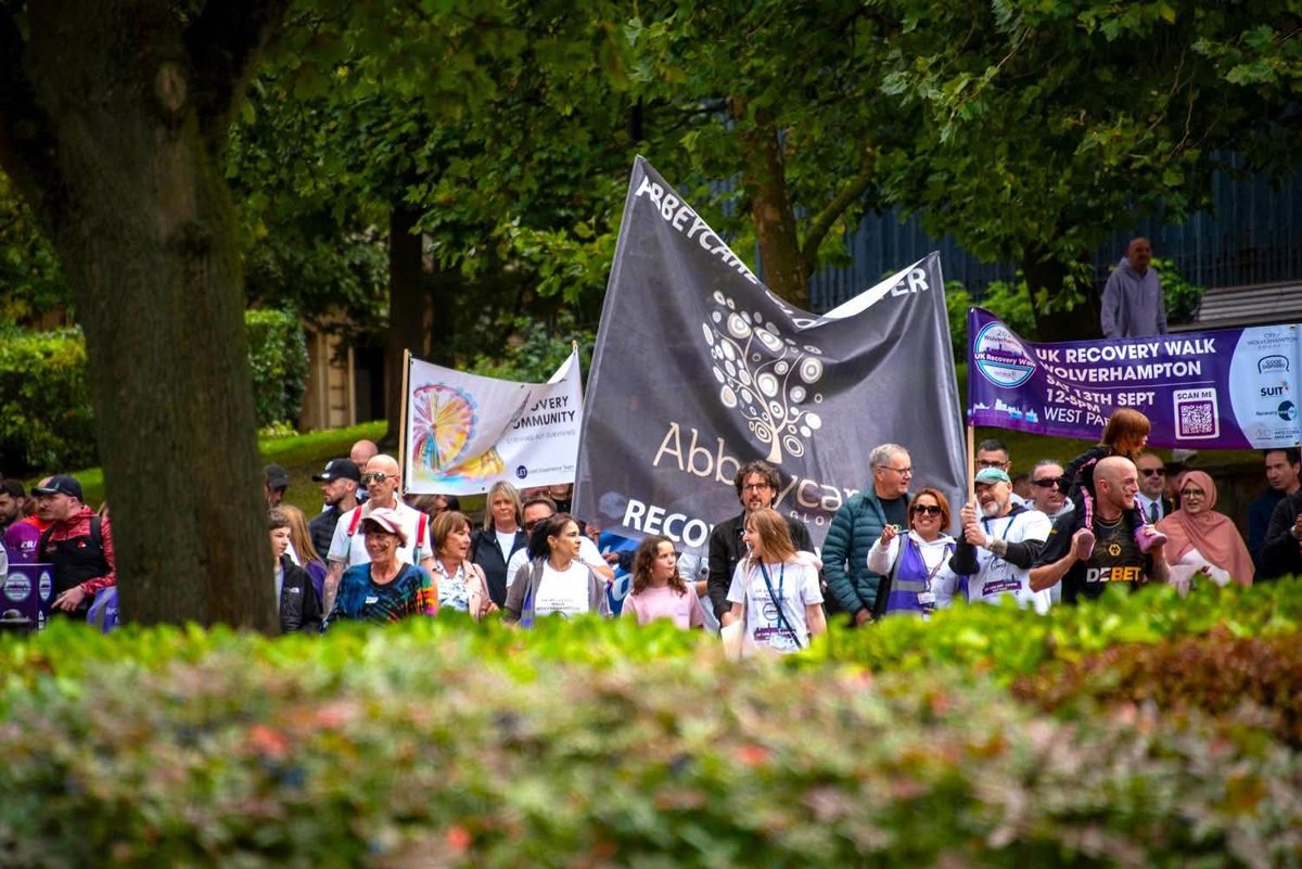 grow_manchester's tweet photo. We were proud to walk alongside the recovery community in Wolverhampton over the weekend — celebrating strength, hope, and the power of change. Together, we grow, support, and change lives. 💜 

#RecoveryWalk #ChangeGrowLive #RecoveryIsPossible" https://t.co/XFGnp1Pv4p