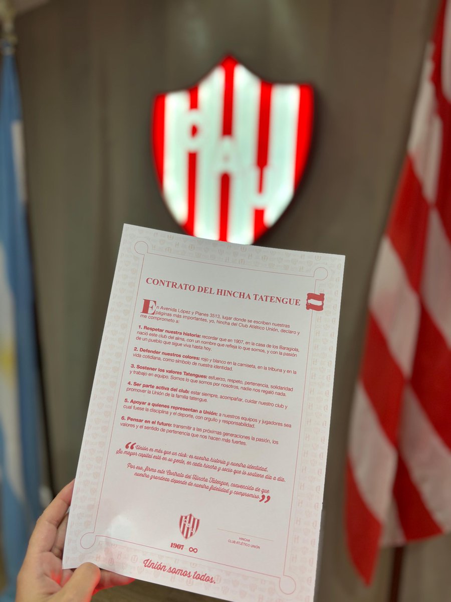clubaunion's tweet photo. ¡Buenos días Tatengues! Tranqui el finde que tuvimos 🇦🇹

- Más de 4000 niños en El Barisone de jueves a domingo ✅
- Torneo 70 años del Natatorio ✅ 
- Femenino vs San Miguel y subcampeón Copa Santa Fe ✅
- Otro clásico, ahora en Copa Santa Fe ✅
- Noche de los Museos ✅ 
- Triunfo en La Plata ✅

Santa Fe se mueve al ritmo de Unión 🇦🇹