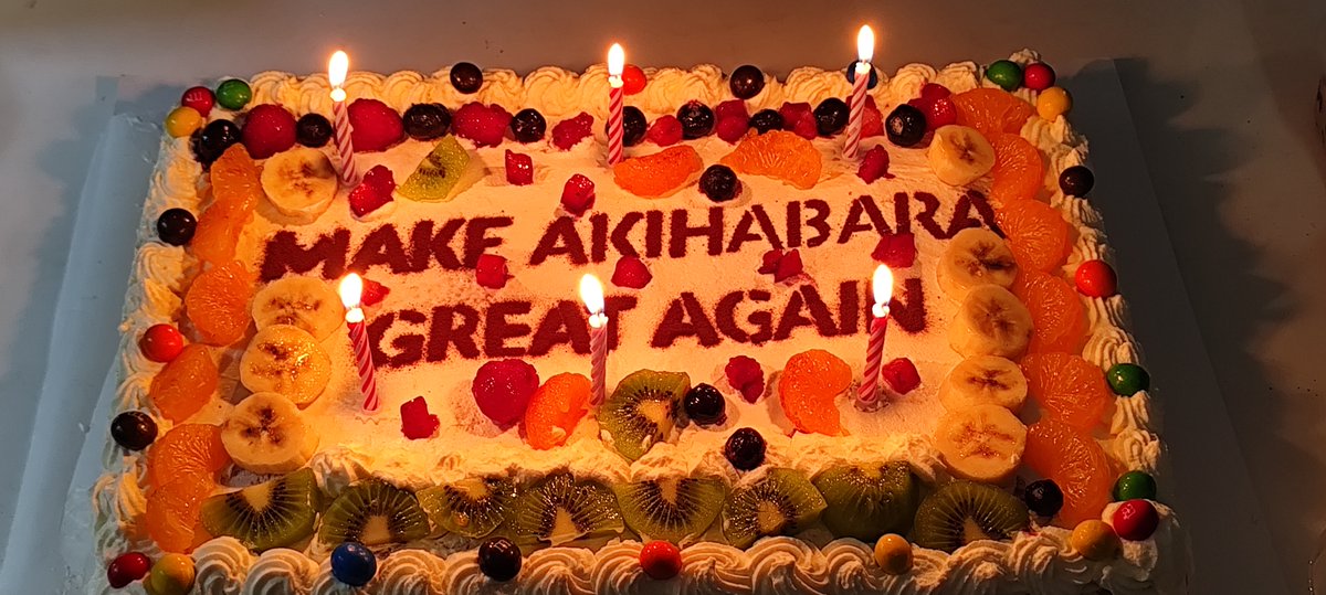 nanbuwks's tweet image. 9月21日の オープンハードカンファレンス 2025 Akihabara の懇親会でのお楽しみの試作品でした。 #OSHWC 誰でも参加できるよ！来てね。