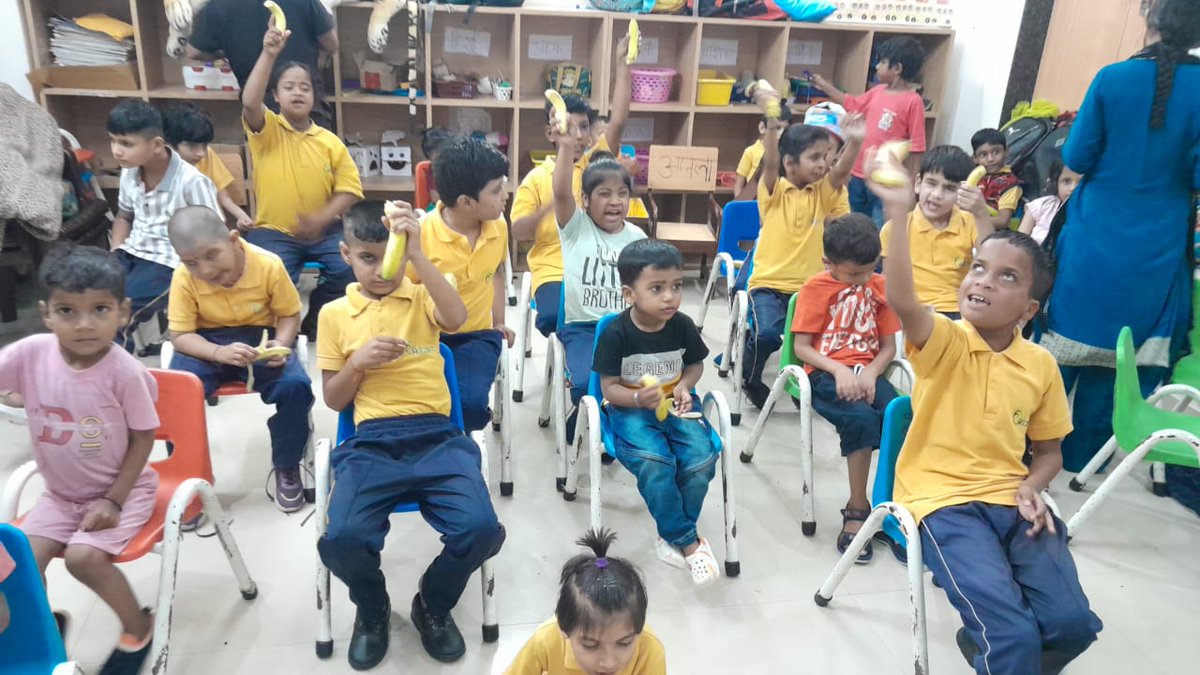 rmkmngo's tweet image. Thank You, Feeding India! 📷
Feeding India by Zomato is providing daily meals to 240 students  at Minu School, Ajmer(A Unit of RMKM Chachiyawas)  under #DailyFeedingProgram &amp;amp; #PoshanToPathshala.
#FeedingIndia #RMKM #MinuSchool #ChildNutrition #InclusiveEducation #CWSN