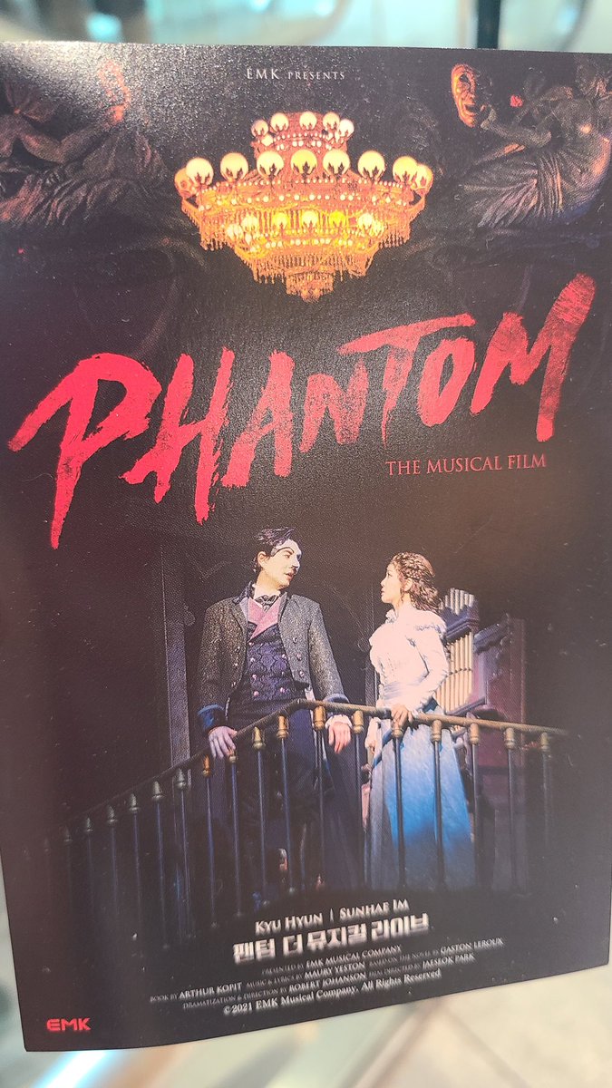映画館にphantom見てきました～！
セットも美しくて歌も全部素敵だった…
字幕があるのでとっても見易いし、韓国ミュージカルの足掛けに丁度よかった❣️❣️