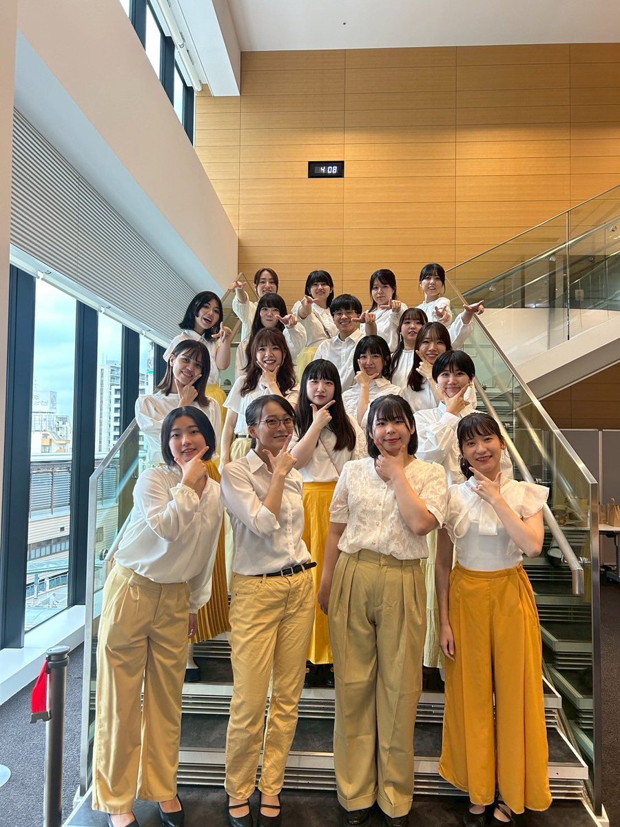 sparkle17me's tweet photo. Sparkle 2nd concertにご来場いただきありがとうございました！今日のコンサートの動画は後日公式YouTubeに上がります。チャンネル登録をしてお待ちください✨
また、パンフレットに記載のQRコードより、感想をお待ちしています♪
#スパークルセカンドコン https://t.co/ko3JjCAzGi